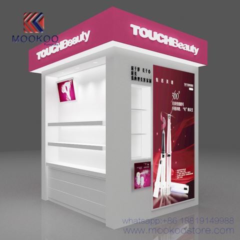 Üveg kozmetikai szekrény